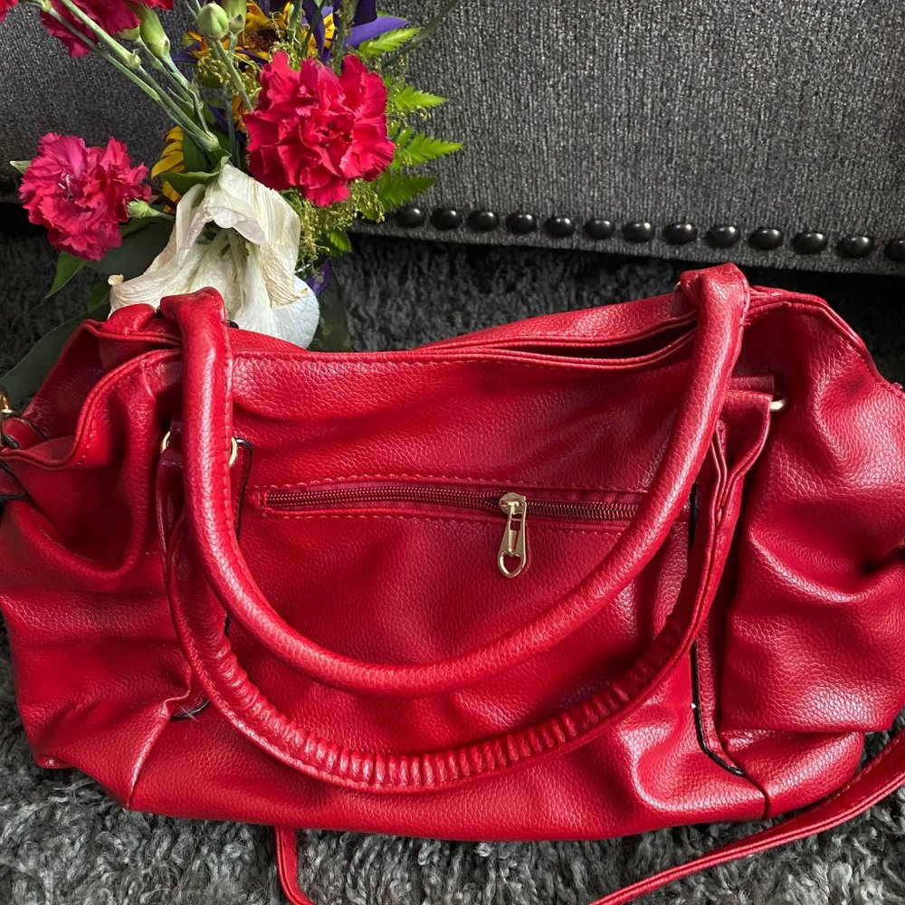 Beautiful faux leather large red purse :-)